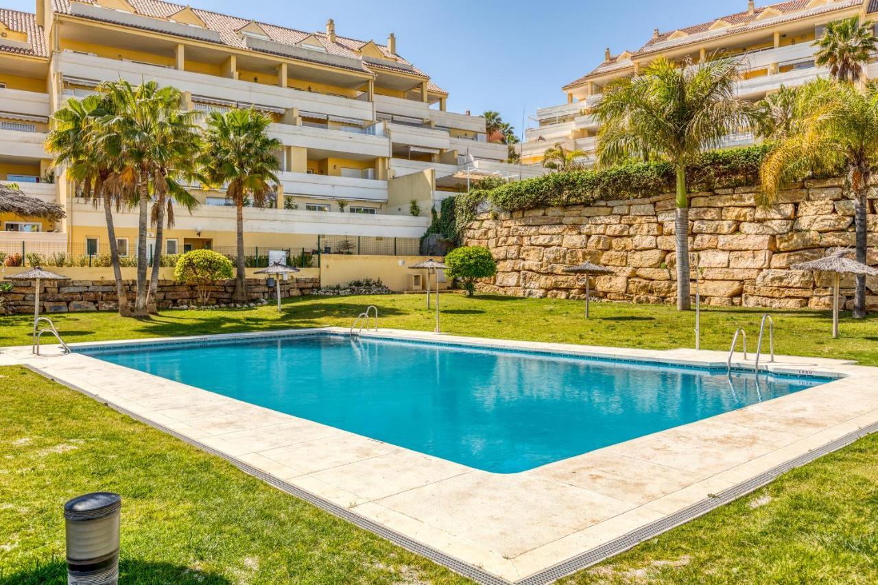 Hanami Puerto Alto Estepona Pa 4-2 Kültér fotó